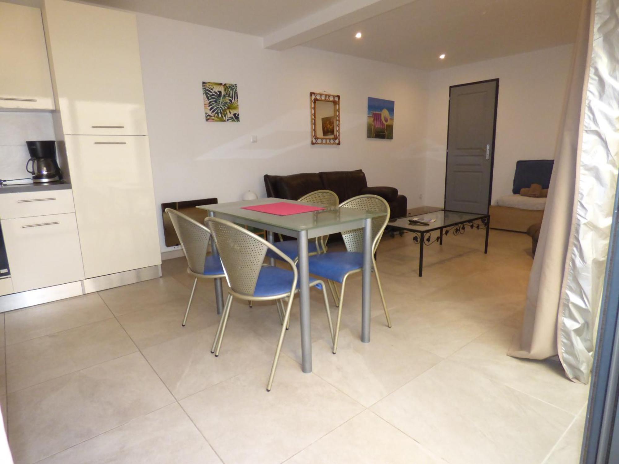 "Le Patio"-Meuble De Tourisme 3 Etoiles -Residence "Les Logis De Beziers"-Garage Optionnel-Coeur De Ville-Plages A 16Km ! Экстерьер фото