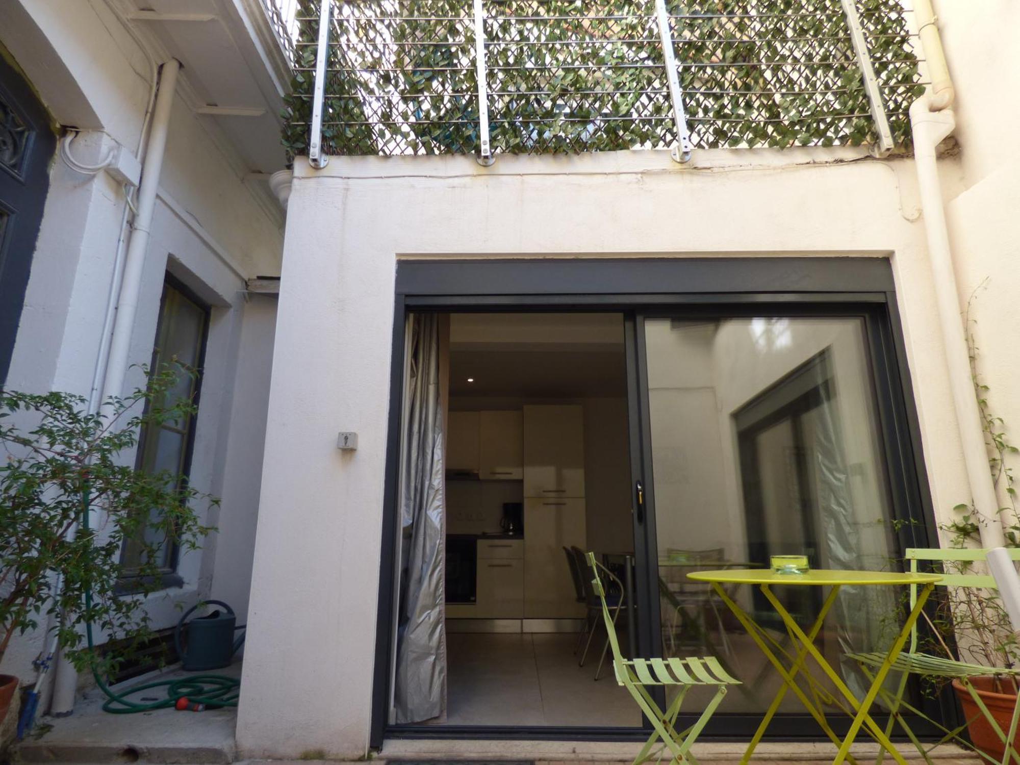 "Le Patio"-Meuble De Tourisme 3 Etoiles -Residence "Les Logis De Beziers"-Garage Optionnel-Coeur De Ville-Plages A 16Km ! Экстерьер фото